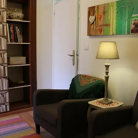 Апартаменты Varanda Da Severa, Mouraria *